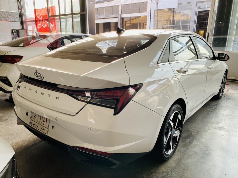هیوندای ئەڤانتی